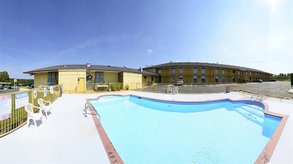 Americas Best Value Inn Cullman Exterior foto